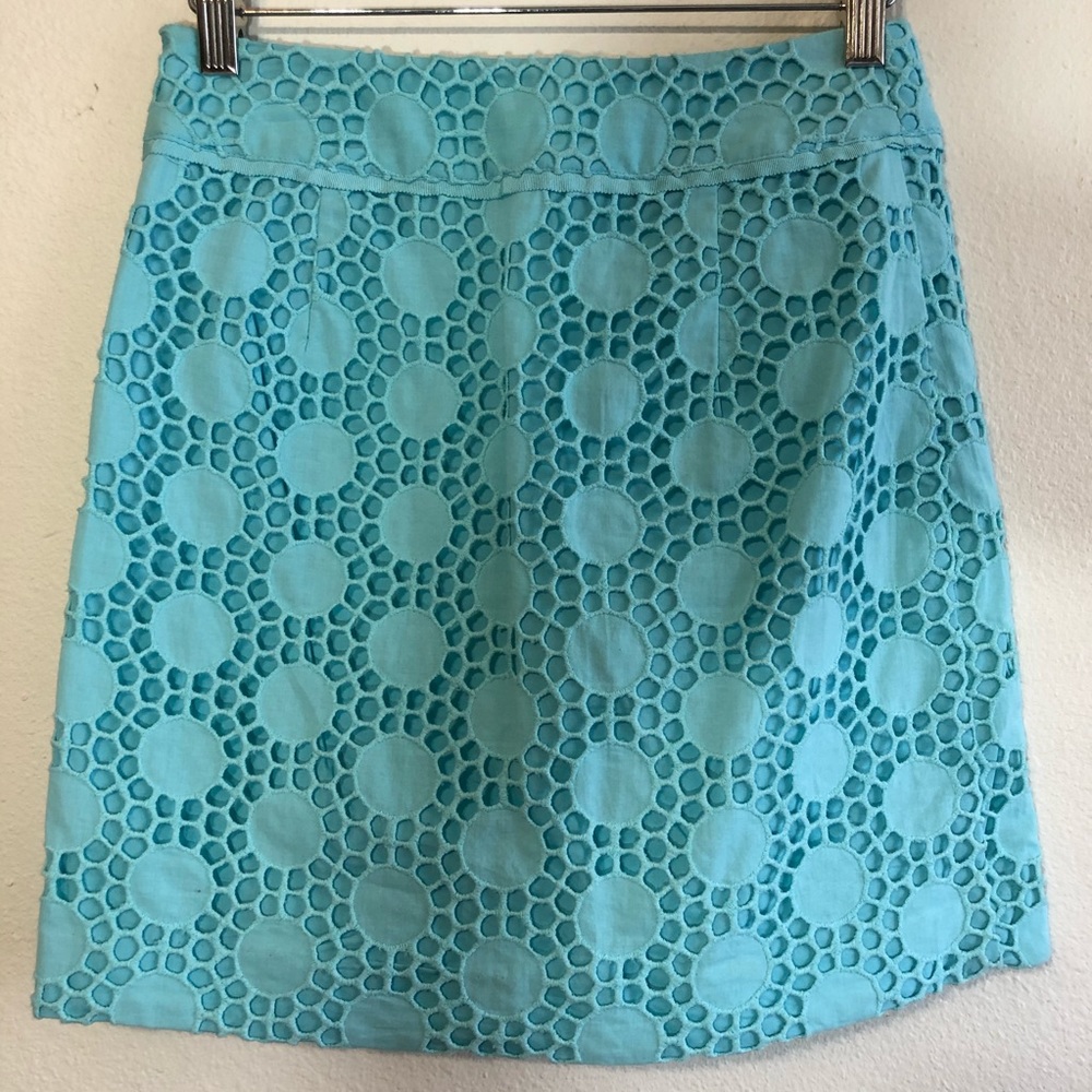 Vineyard Vines Short Eyelet Crochet Skirt